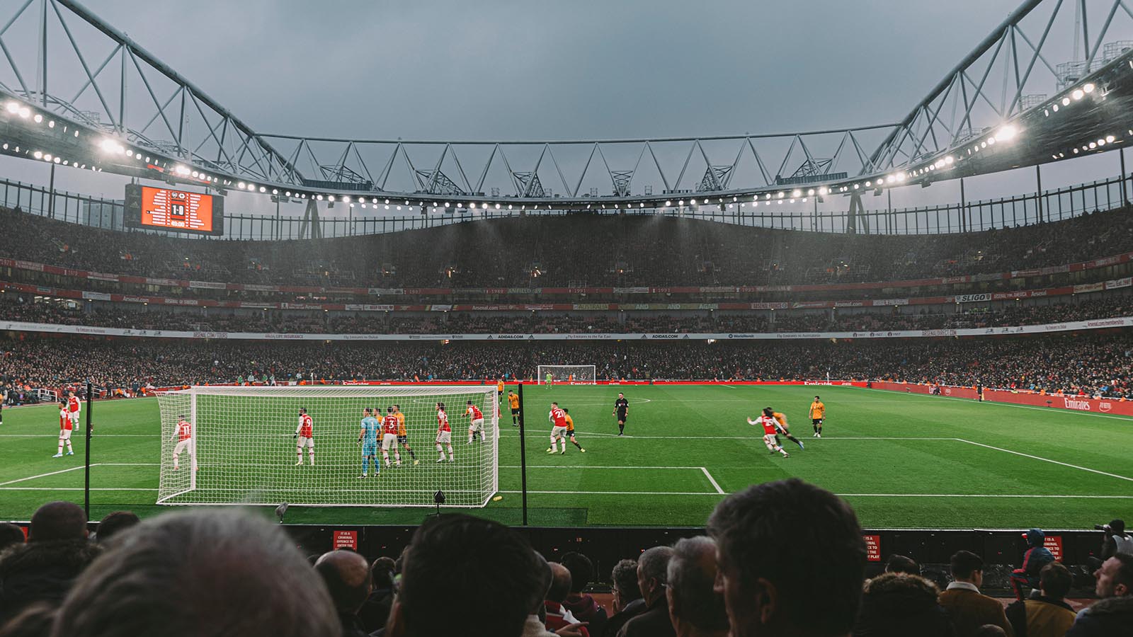 Arsenal, Emirates Stadium